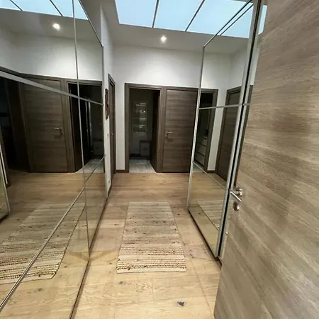 2 Mn Walking From Banane Croisette Center Of Apartment